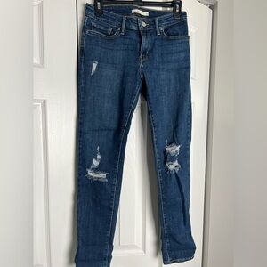 Levi’s Blue Distressed Women Jeans 711 skinny